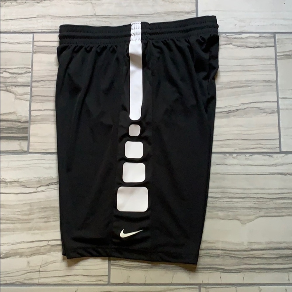 Black Nike Elite shorts